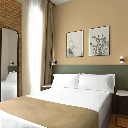 Limehome Carrer D'ernest Anastasio 4* Valencia